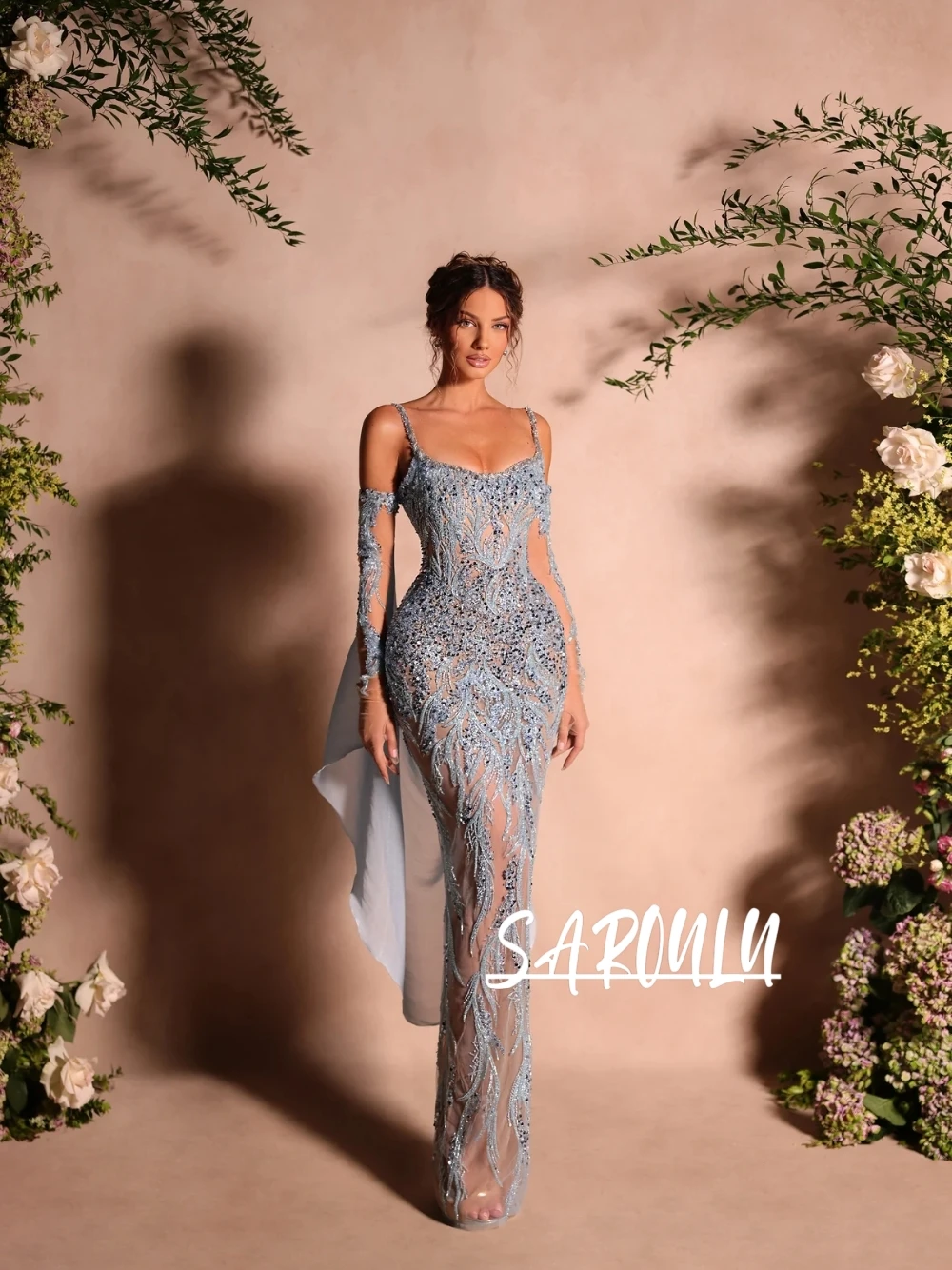 Haute Couture Illusion Evening Dress Blue Beaded Sequined Bodycon Customized Cocktail Gown Sexy Thin Straps Prom Wear No Gloves