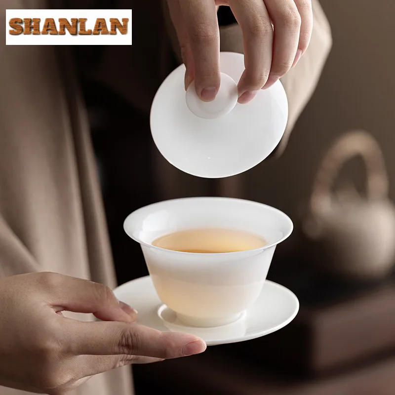 Mutton Fat Jade Porcelain Sancai Gaiwan Elegant Tea Tureen Tea Bowl With Lid Kit Tea Brewing Cover Bowl Chinese Tea Set Craft