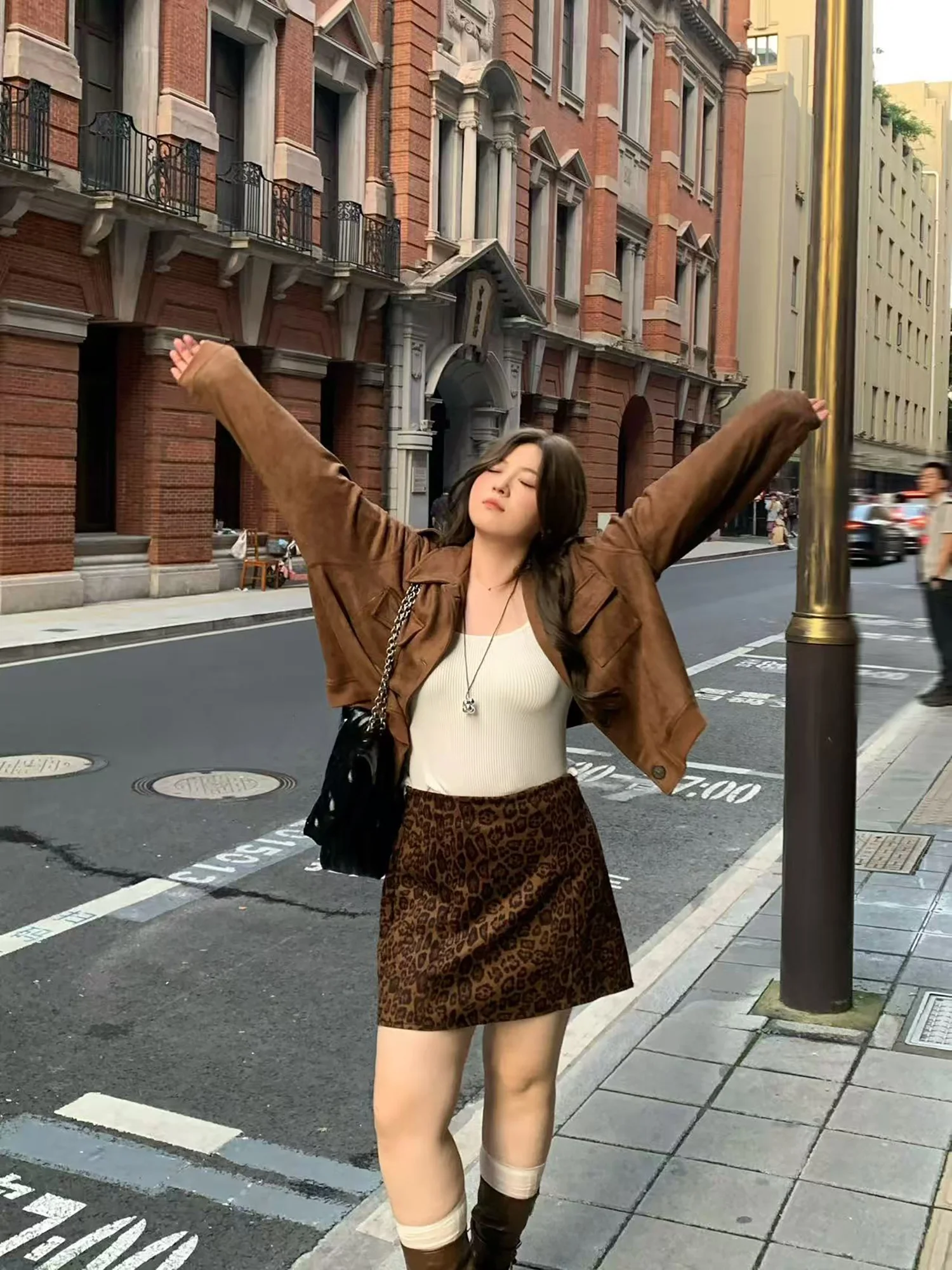 

Brown Suede ort Jaet Women's plus Size Retro Sle Coat Fat MM Sunny Fall Faion Ladies' mat Stand Fit Outerwear