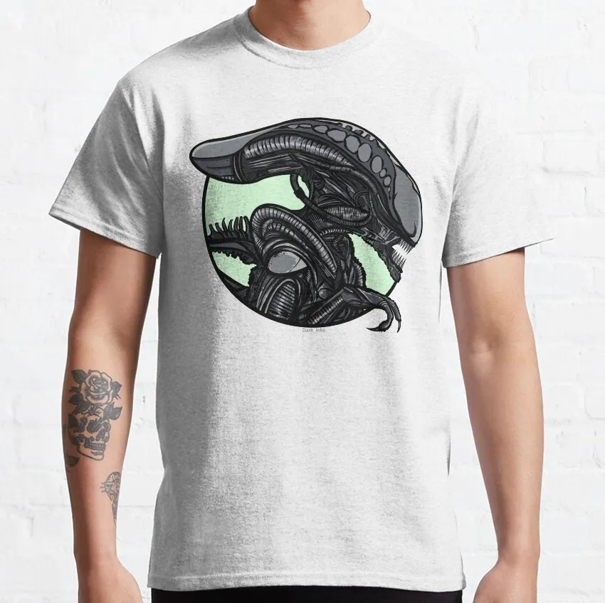 Alien Weyland Yutani Corporation T-Shirt Men Xenomorph Cuddles Novelty Pure Cotton Tees O Neck Short Sleeve T Shirt Plus Size