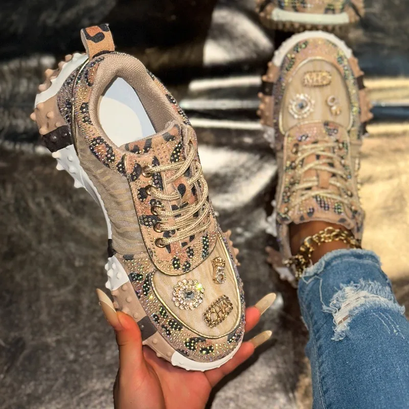 

Роскошные кроссовки с бриллиантами, дышащие дизайнерские повседневные нескользящие кроссовки на платформе, обувь со стразами, женская модная повседневная обувь