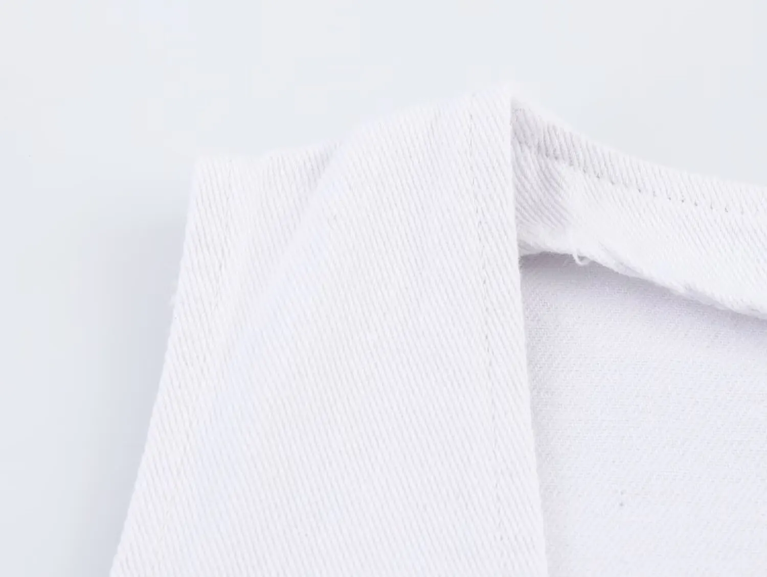 Nieuwe zomer dameskleding 2025, Europese en Amerikaanse stijl, Frans modeontwerp, gespdecoratie denim vest