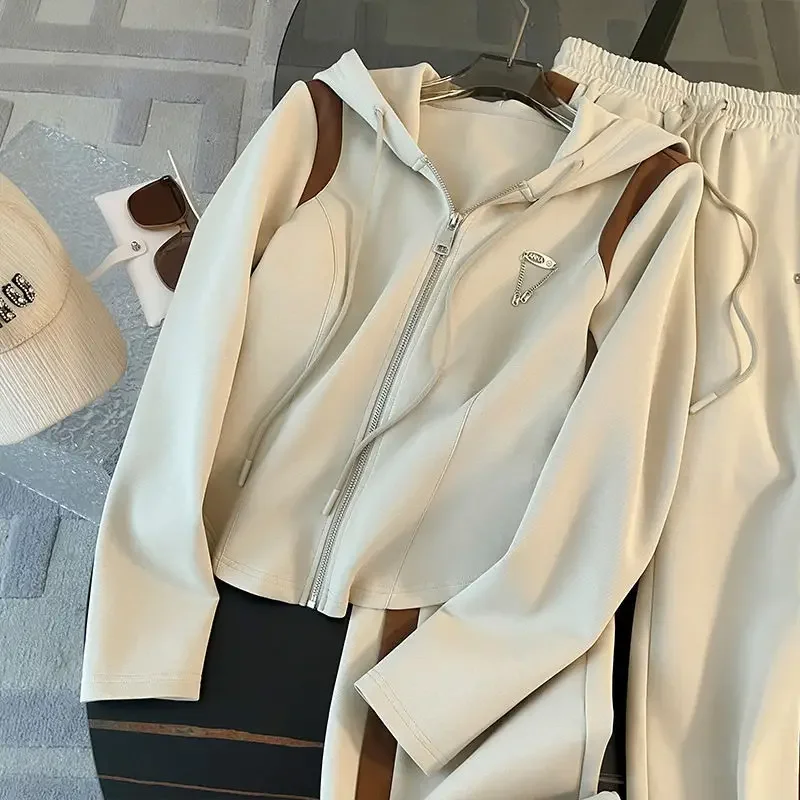 طقم ملابس رياضية كاجوال بقصة ضيقة وسترة بقلنسوة وسحاب وسراويل واسعة الساق مكونة من قطعتين من مادة الألياف المرنة المصنوعة في الذقن