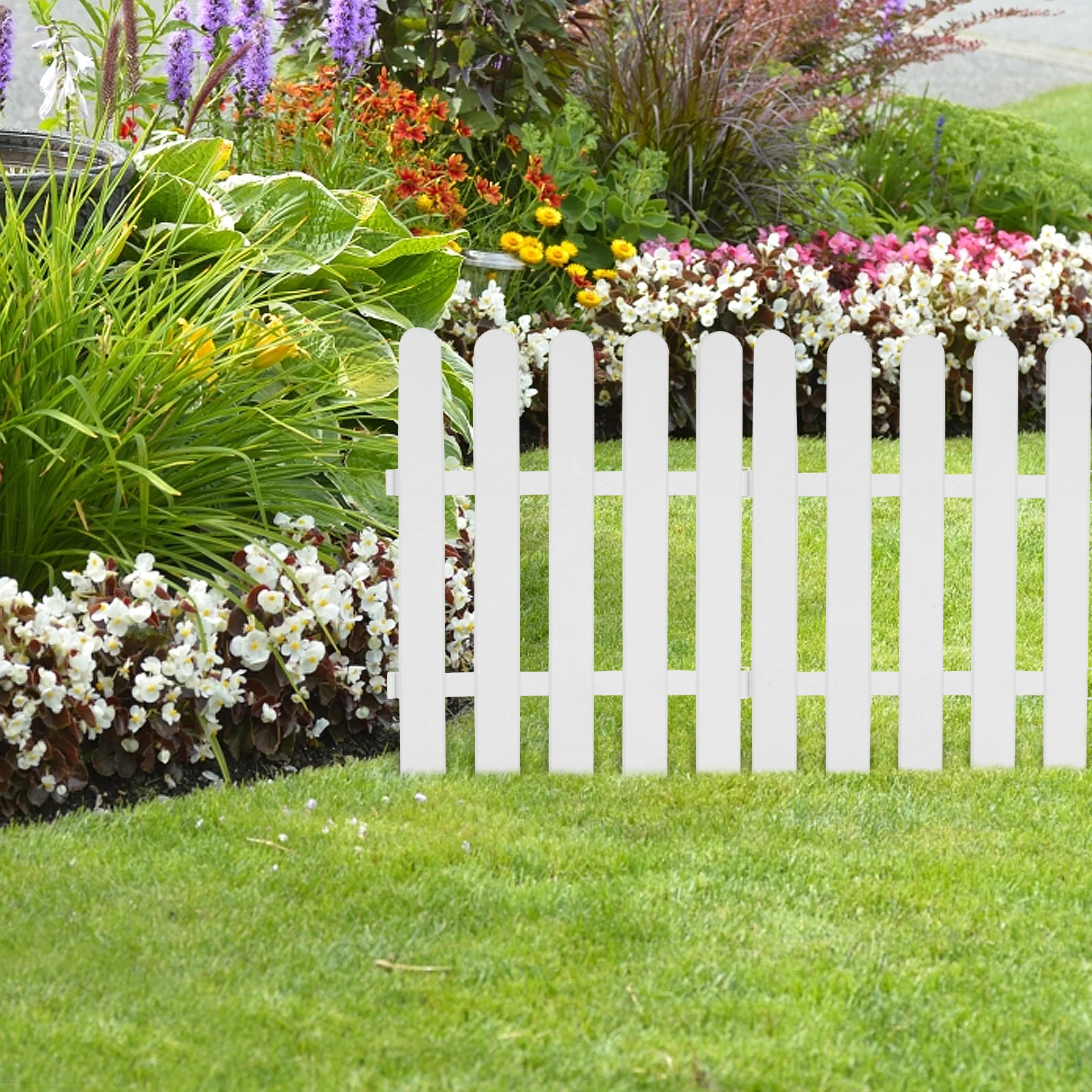 

2 Pcs White Guardrail PVC Outdoor Villa Border Fence Garden Lawn Edging Reusable Plastic Landscaping Fence Yard Fencing Panel