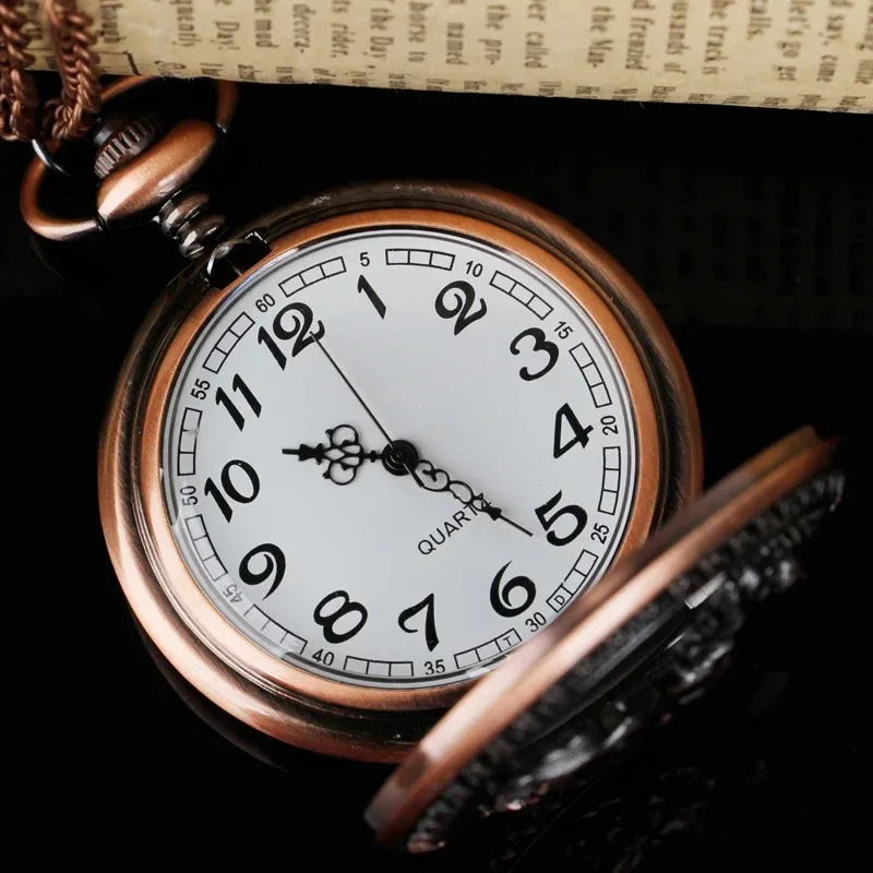 العتيقة الكلاسيكية الأحمر البني خمر الجوف كوارتز ساعة الجيب جمع العربية عرض ساعات الجيب للنساء الرجال كبار السن