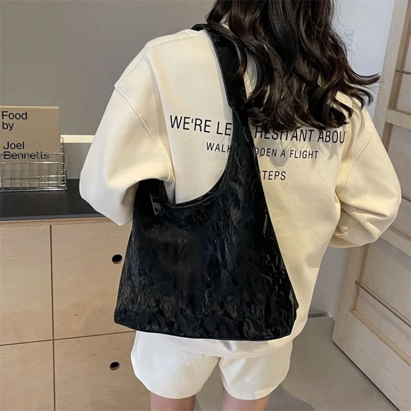 

Unique Leisure Clutch Mini Purse for Women Vintage Stylish with Solid Color Fashionable Bag Comfortable