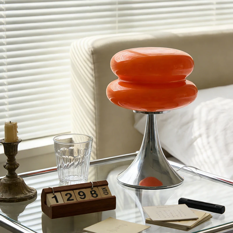 

Murano Glass Cream Style Bauhaus Mid-Century Table Lamp Nordic Girls Ins Living Room Bedroom Bedside Studio Shooting Ambient