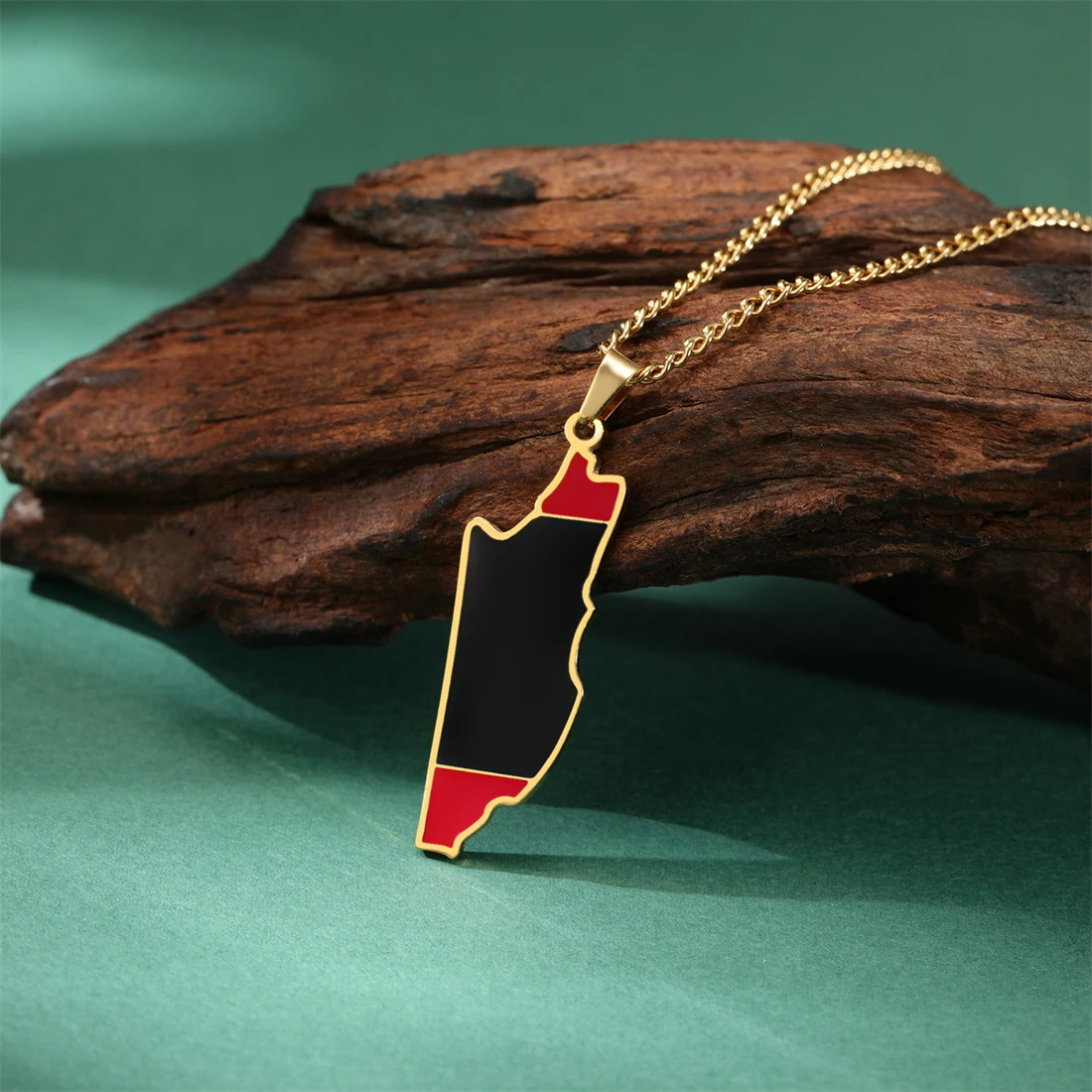 

EUEAVAN Enamel Belize Map Flag Pendant Necklaces Girls Boys Stainless Steel Gold/Silver Color Fashion Charm Party Jewelry Gift