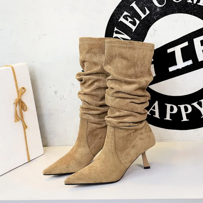 

Retro Suede Women's Boots Fashion Pointed Pleated Pile Boots for Women Tall Elastic Comfort Knee Knight Boots Botas Para Mujer