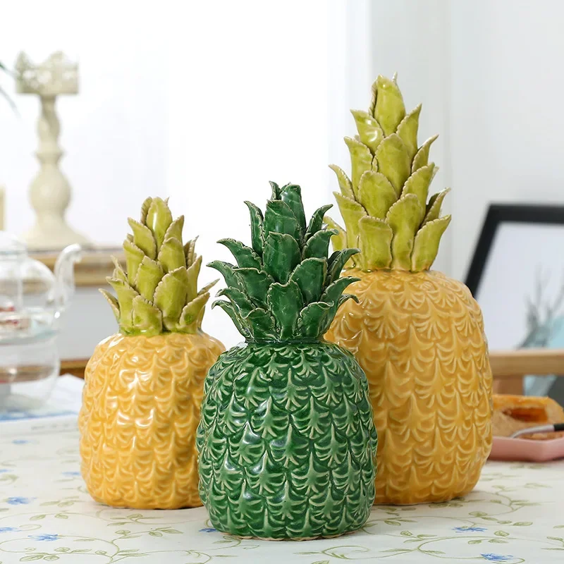 Ceramic Pineapple Handicraft Relief Enamel Bookcase Desktop Decoration Accessories