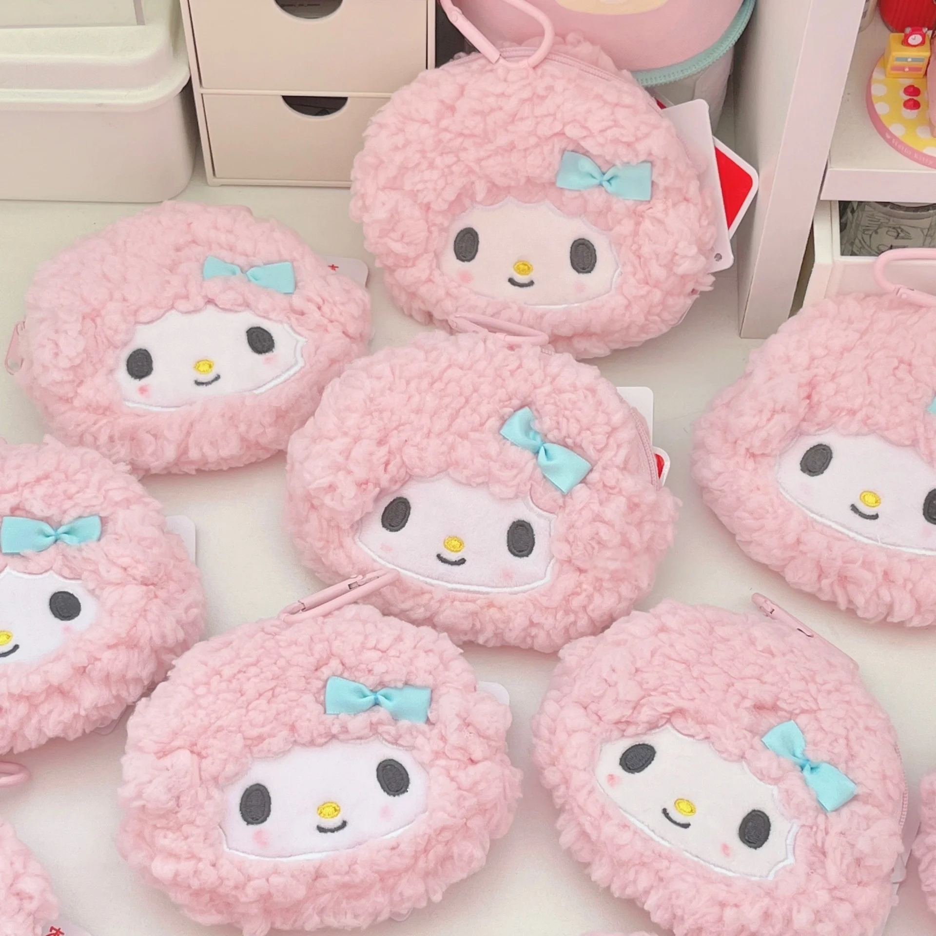 Linda cartera de Piano de dibujos animados Hello Kitty Kuromi Cinnamoroll, cartera de almacenamiento de felpa, bolsa de maquillaje, regalo para niñas