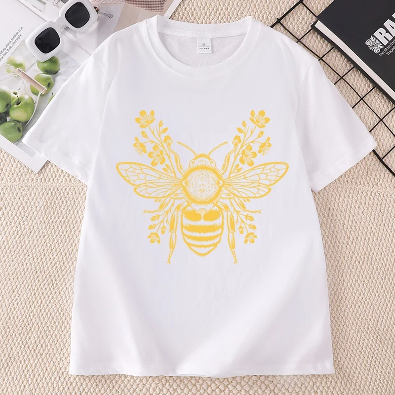 Botanical Bee T-Shirt Bee Lover Gift Floral Bee Tee Honey Nature Lover Printed Tshirts Woman Summer Cotton Casual T Shirt