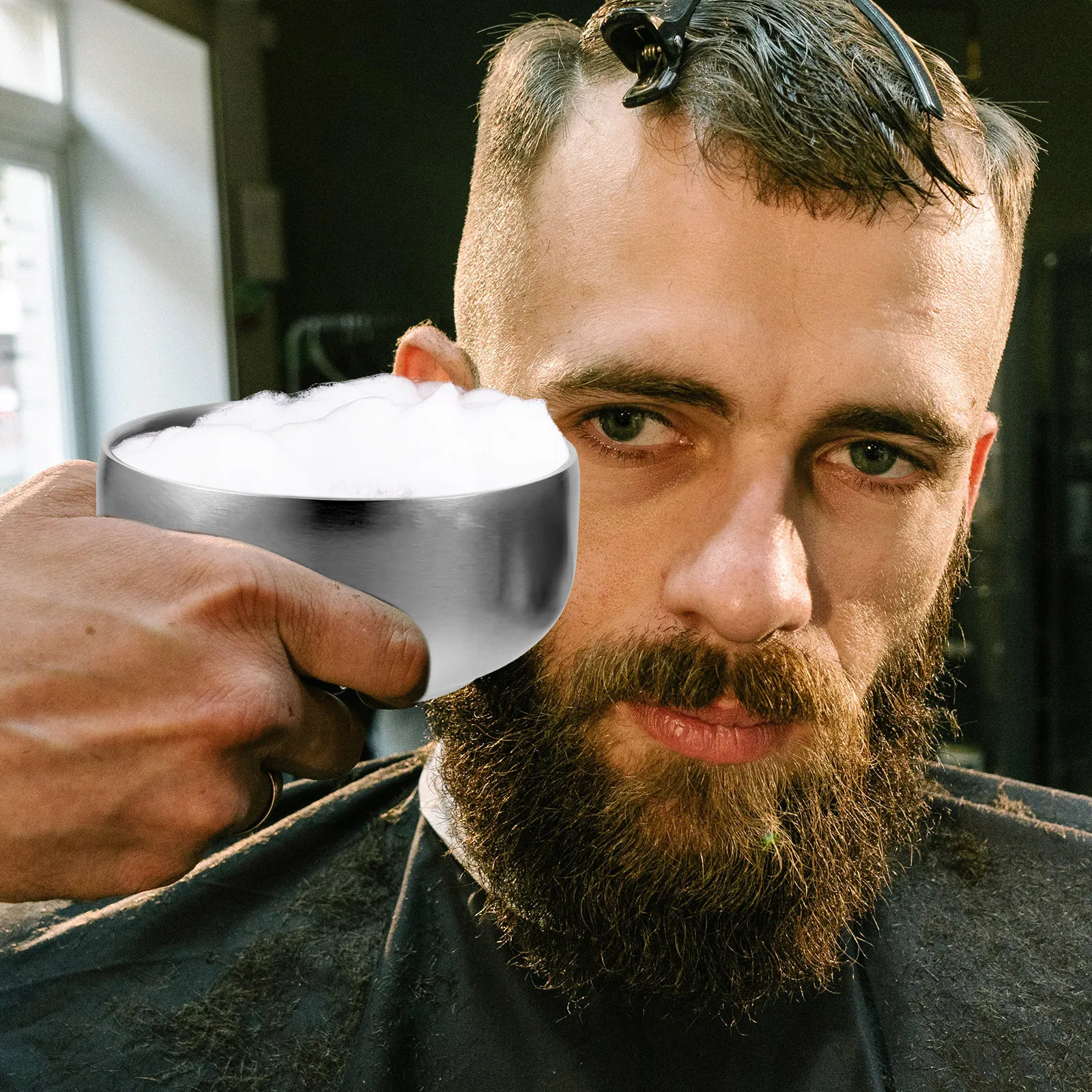 ステンレス鋼の男性用シェービングボウル シルバー シンプル 軽量 シェービングクリーム ソープボウル 毎日の使用に 家庭用 バスルーム用