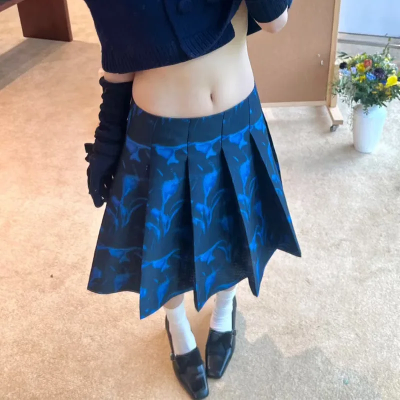 Elegant and stylish pleated skirt with floral patterns for early autumn 2025 y2k clothes