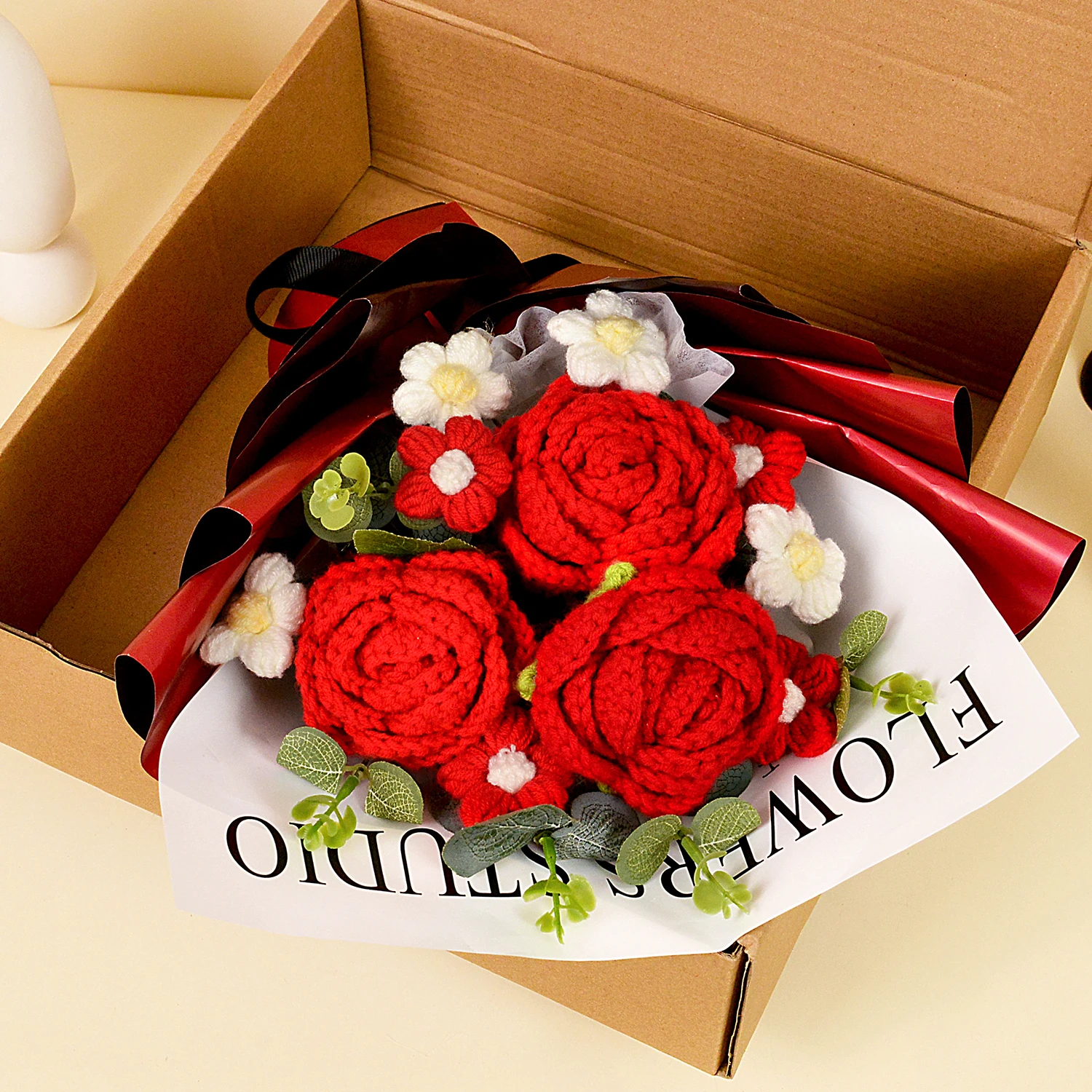 باقة زهور كروشيه حمراء مصنوعة يدويًا، باقات زهور كروشيه لعيد الأم، عيد الحب، الذكرى السنوية، عيد الميلاد #4