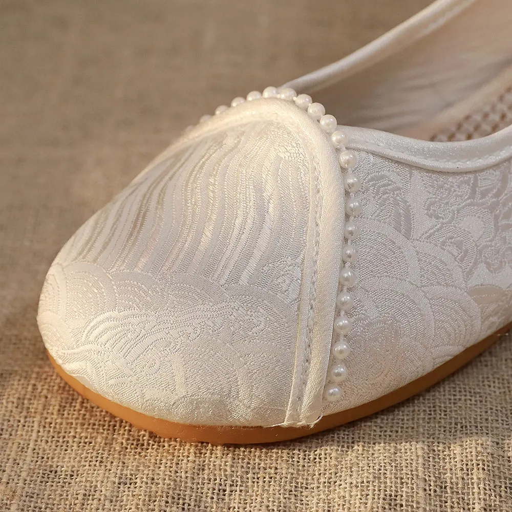 Veowalk Vintage Chinese Style Cotton Fabric Women Round Toe Shoes Comfortable Ladies Embroidered Pearl Decoration Ballet Flats