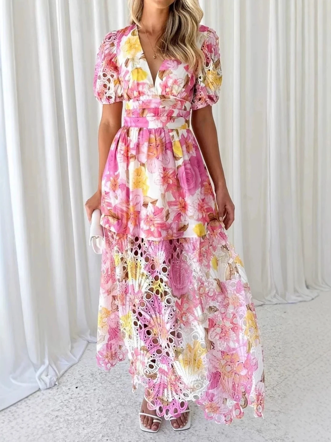 

Color Flower Print Dresses Women Fashion Trendy Hollow Out Patchwork V-neck Long Dress Temperament Lady Commuting Vestidos New