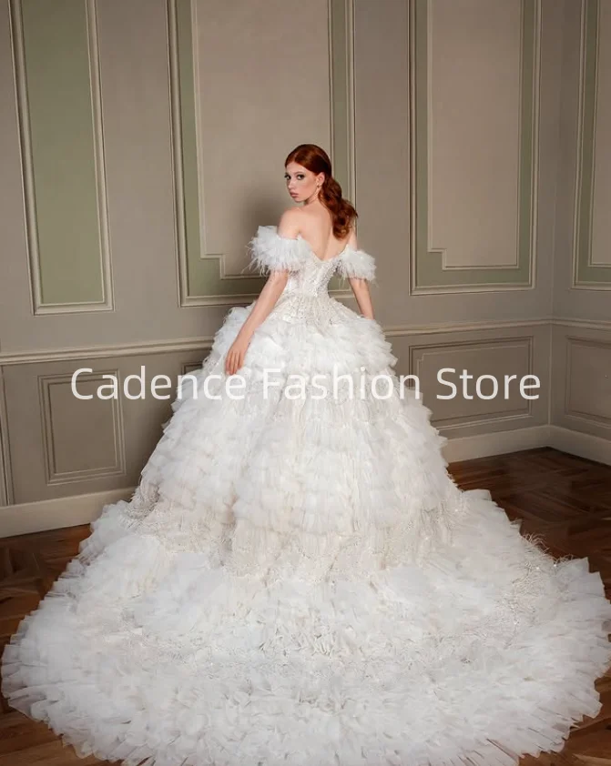 Gaun pernikahan 2025 kustom mewah tanpa tali gaun Prom manik-manik berkilau gaun Orb Multi renda bulu sangat indah