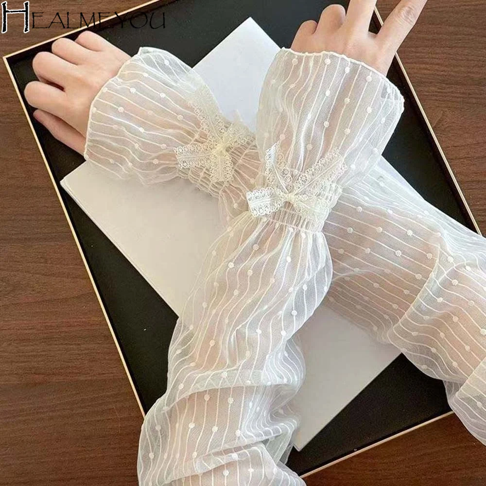 

1 pair French Retro Bowknot Lace Sun Protection Sleeves Breathable Lightweight Fabric Elastic Ruffle Trim Mesh Arm Covers