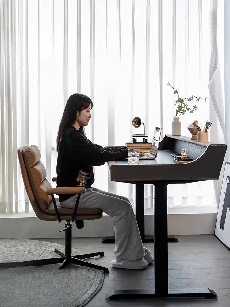 Italian minimalist smart desk, electric lifting legs