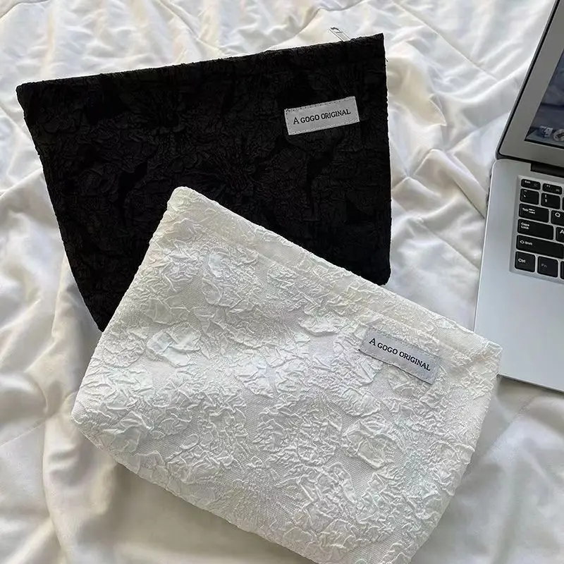 

Модная косметичка с цветочным тиснением, дорожная сумка для туалетных принадлежностей, портативная для дома, для визажистов, для офиса