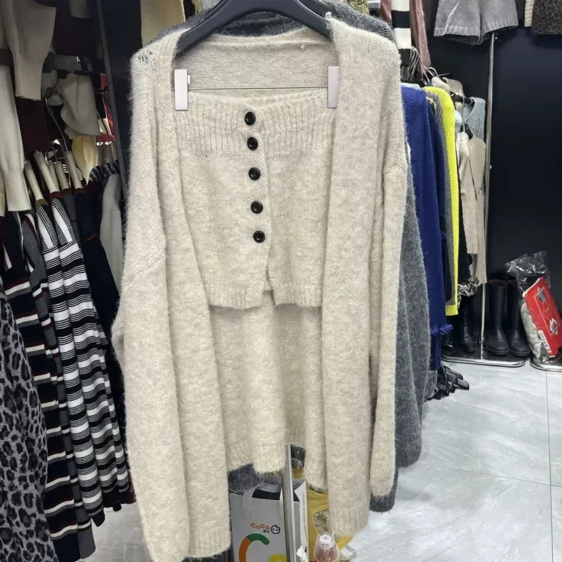 

Breasted Women's Strapless Bra with Outer Sweater Jacket Autumn and Winter New Lazy Style Knitted Cardigan Set