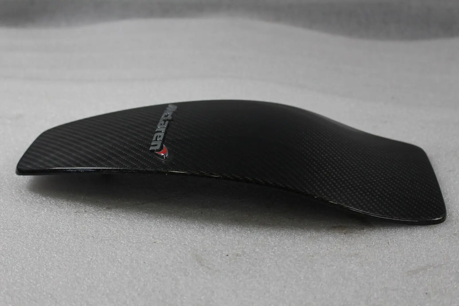 For Mclaren MP4-12C, Carbon Fiber, Intake Insert, Used