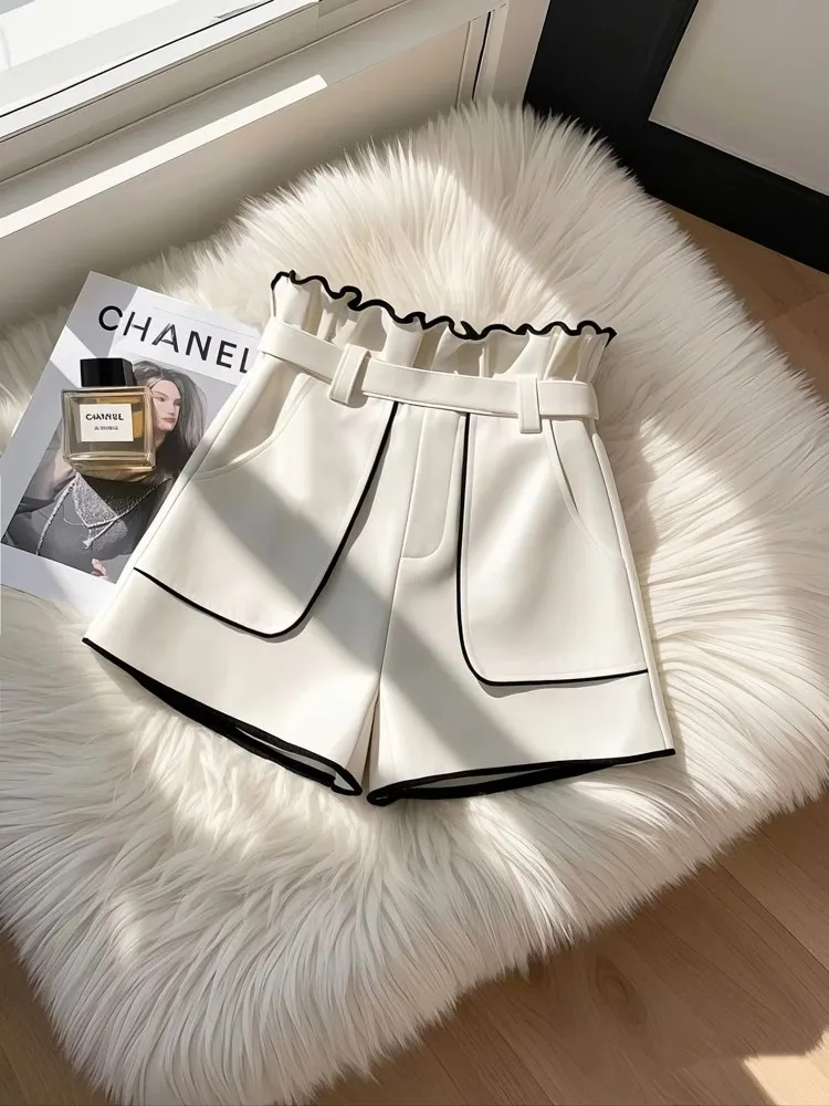 

2025 Summer Trending White Ruffle Trim Shorts for Women Slim Fit High Waist A Line French Style Tweed Pants Elegant Chic Design