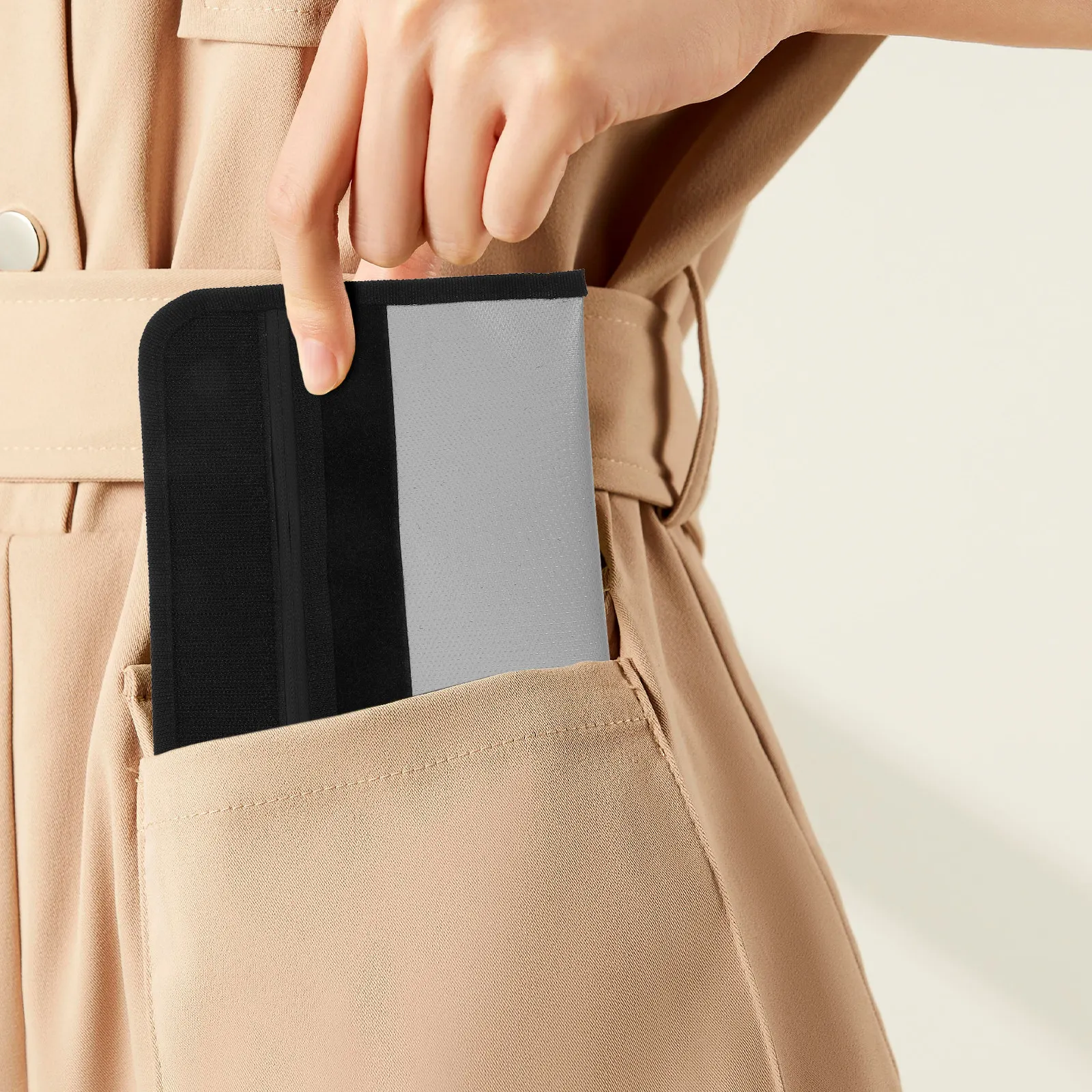 

2Pcs Fireproof Document Bag Zipper Closure Portable Fire Resistant File Organizer for Receipts Contracts Tax Records Money Safe