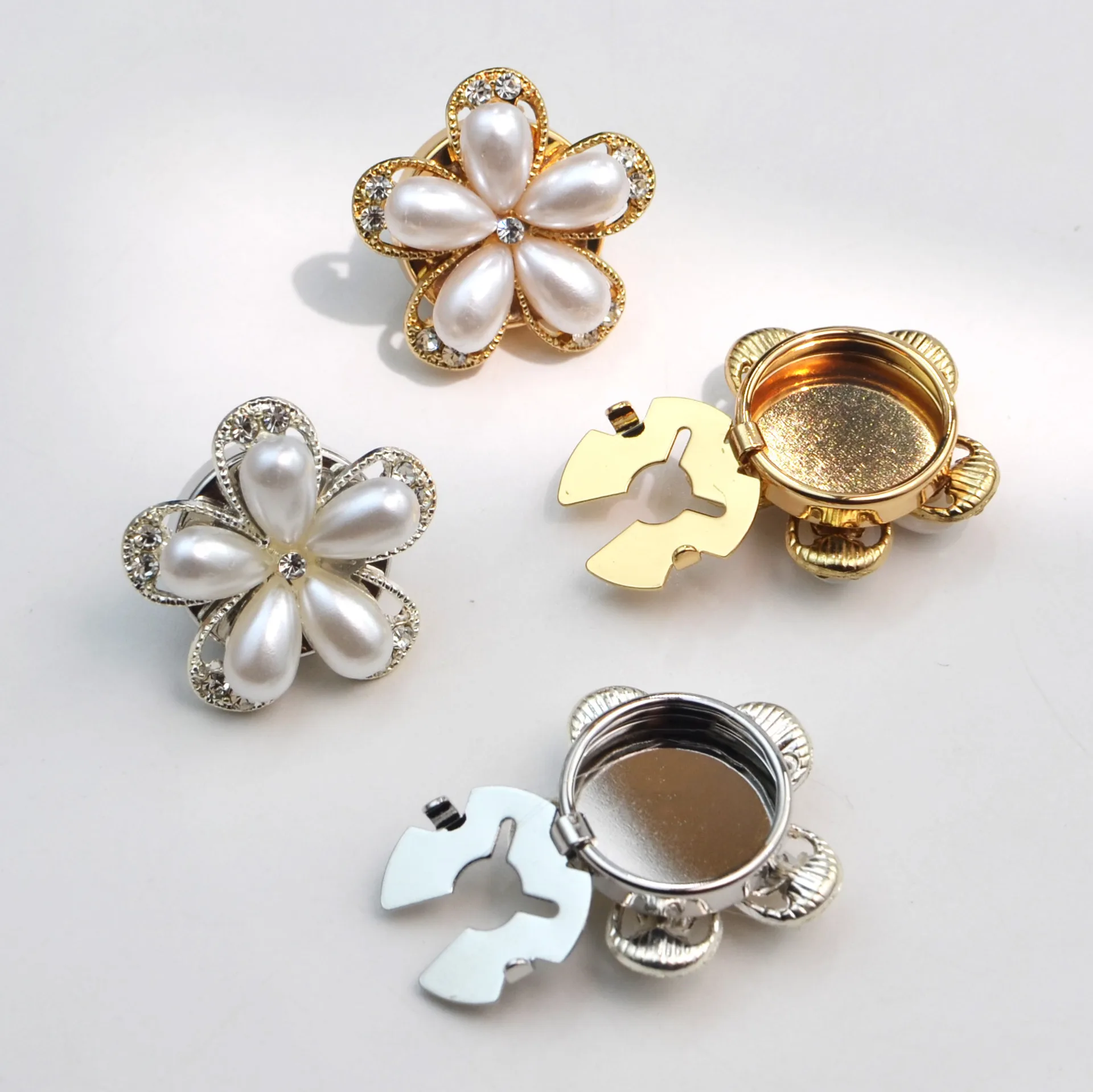 Luxury Flower Pearl Rhinestone Cufflinks unisex, Gold/Silver Cuff Links, Elegant Formal Shirt Accessories for Wedding Business