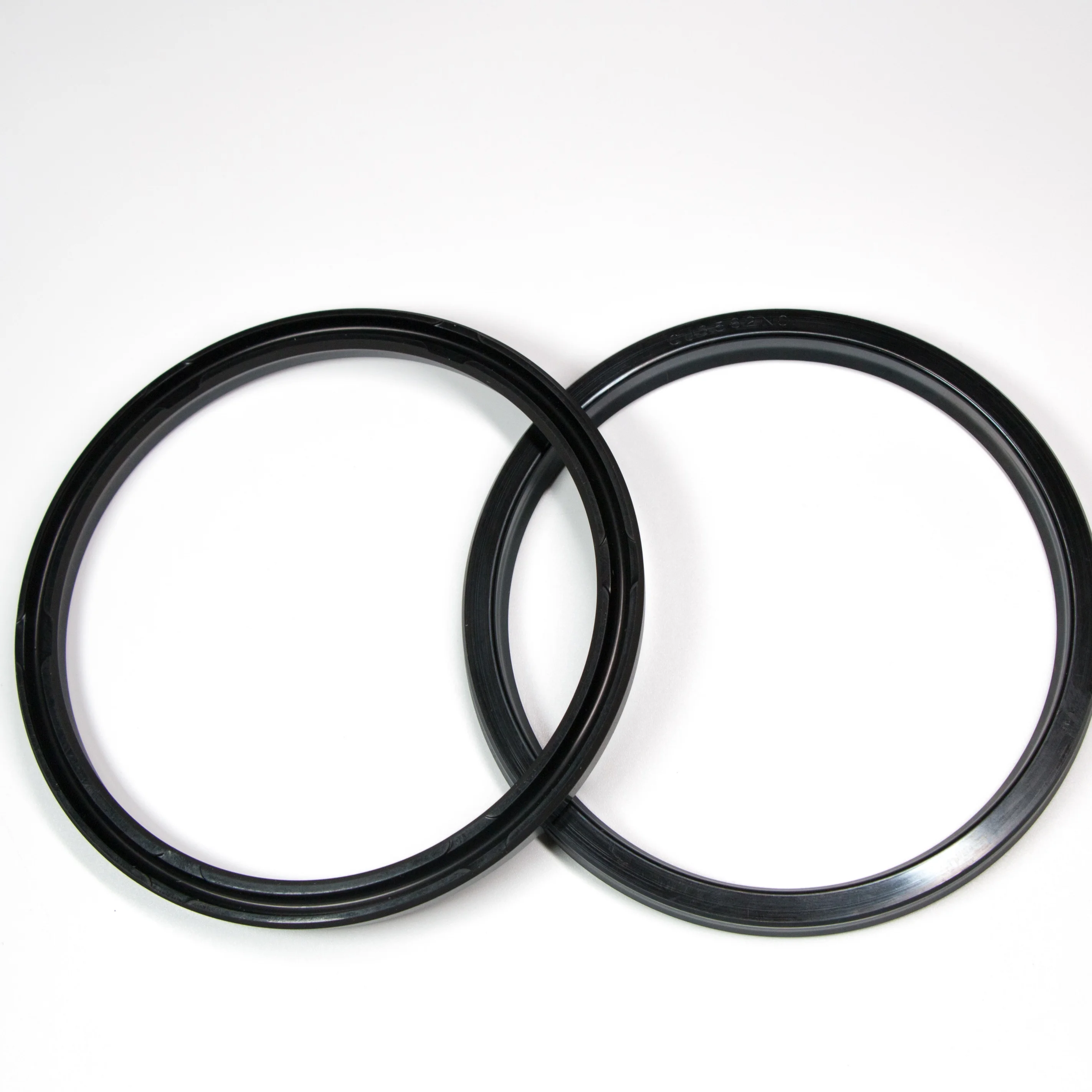 Piston rod main oil seal IUH main oil seal excavator cylinder rotary shaft oil seal 85*105*12~135*150*9mm