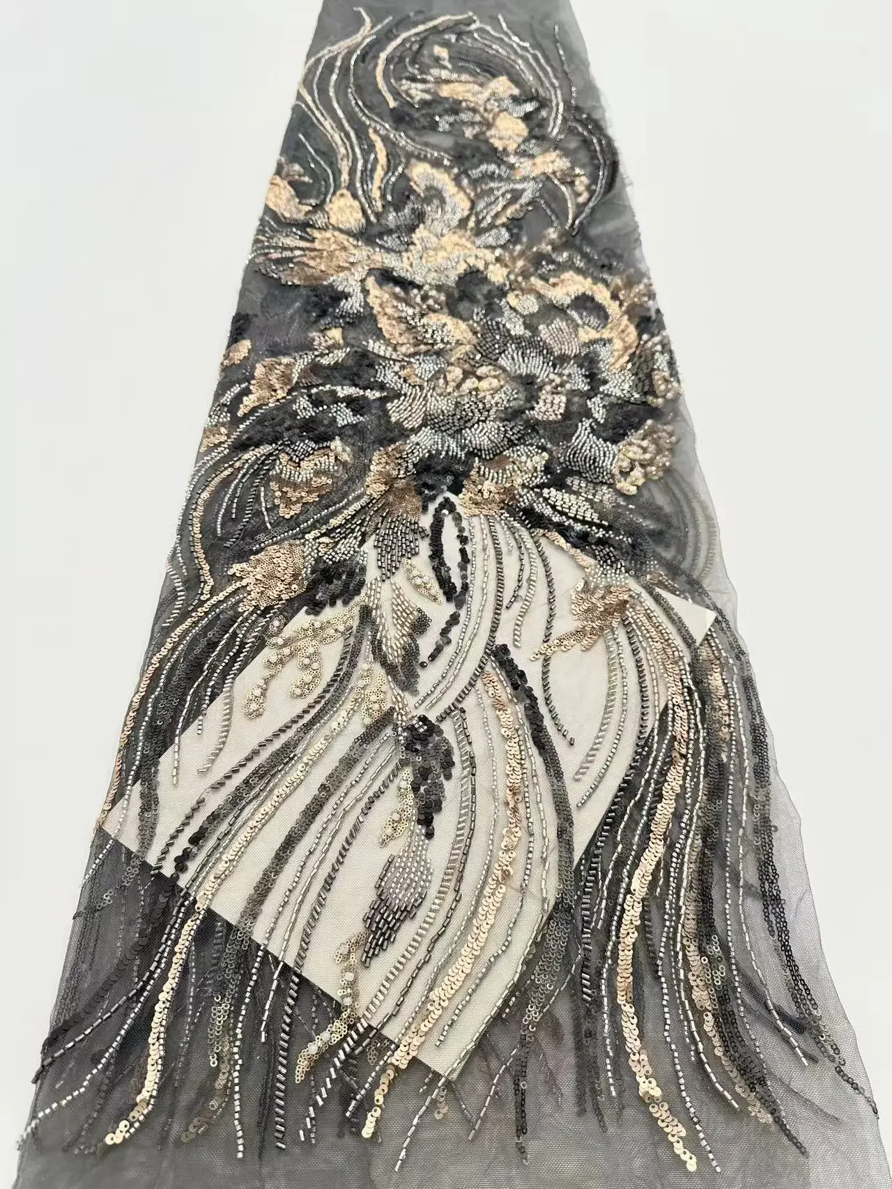 A high-end and elegant new fashion handicraft embroidered net beaded lace fabric beaded dress from France