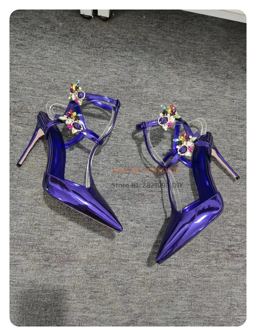 Mehrfarbige Kristall-Strasssteine, lila Lackleder, T-Riemen-Pumps für Damen, spitze Zehen, dünne Schuhe mit hohen Absätzen