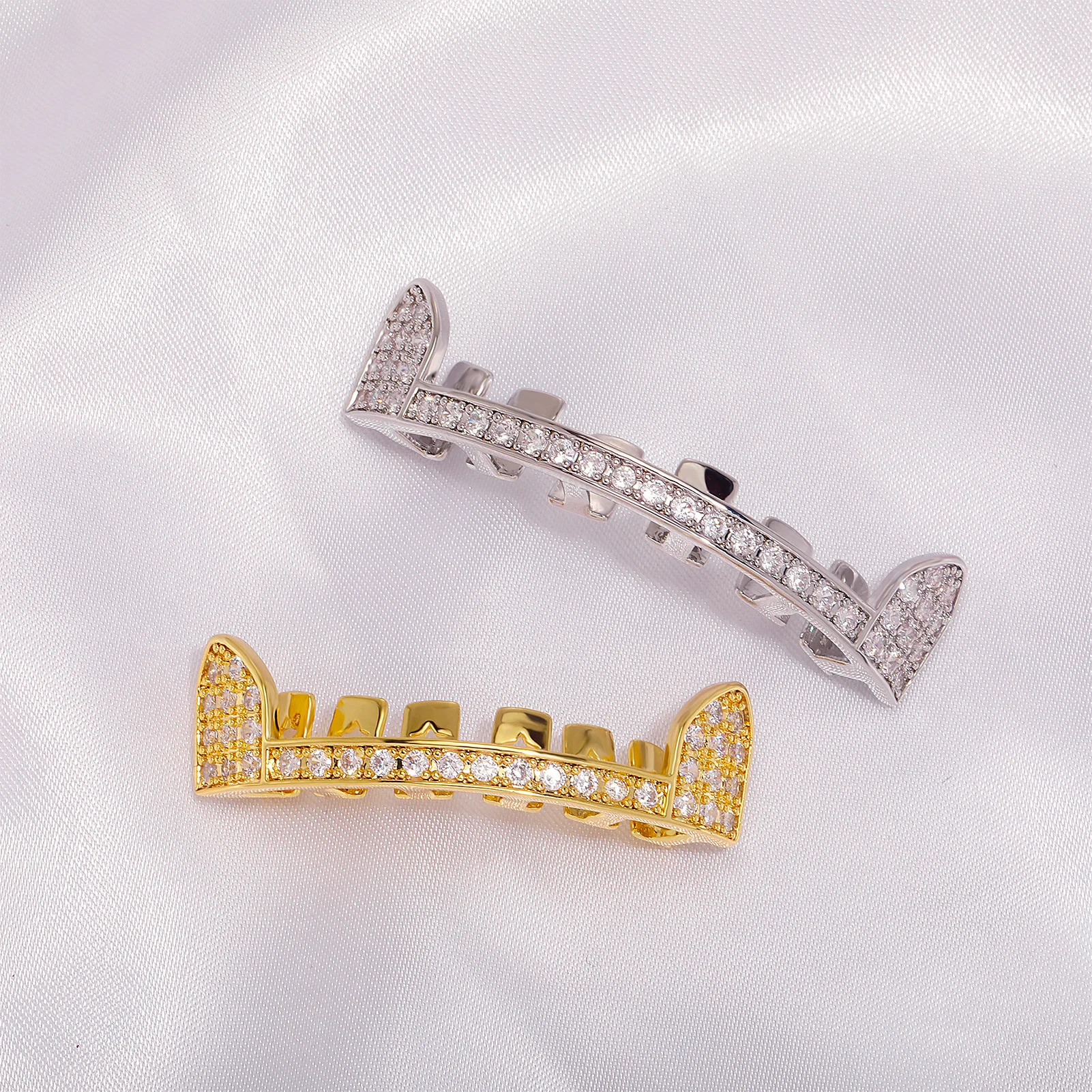 Hollow New Teeth Grillz Top & Bootom Dental Mouth Punk Teeth Caps Cosplay Party Tooth Rapper Hip Hop Jewelry TG052