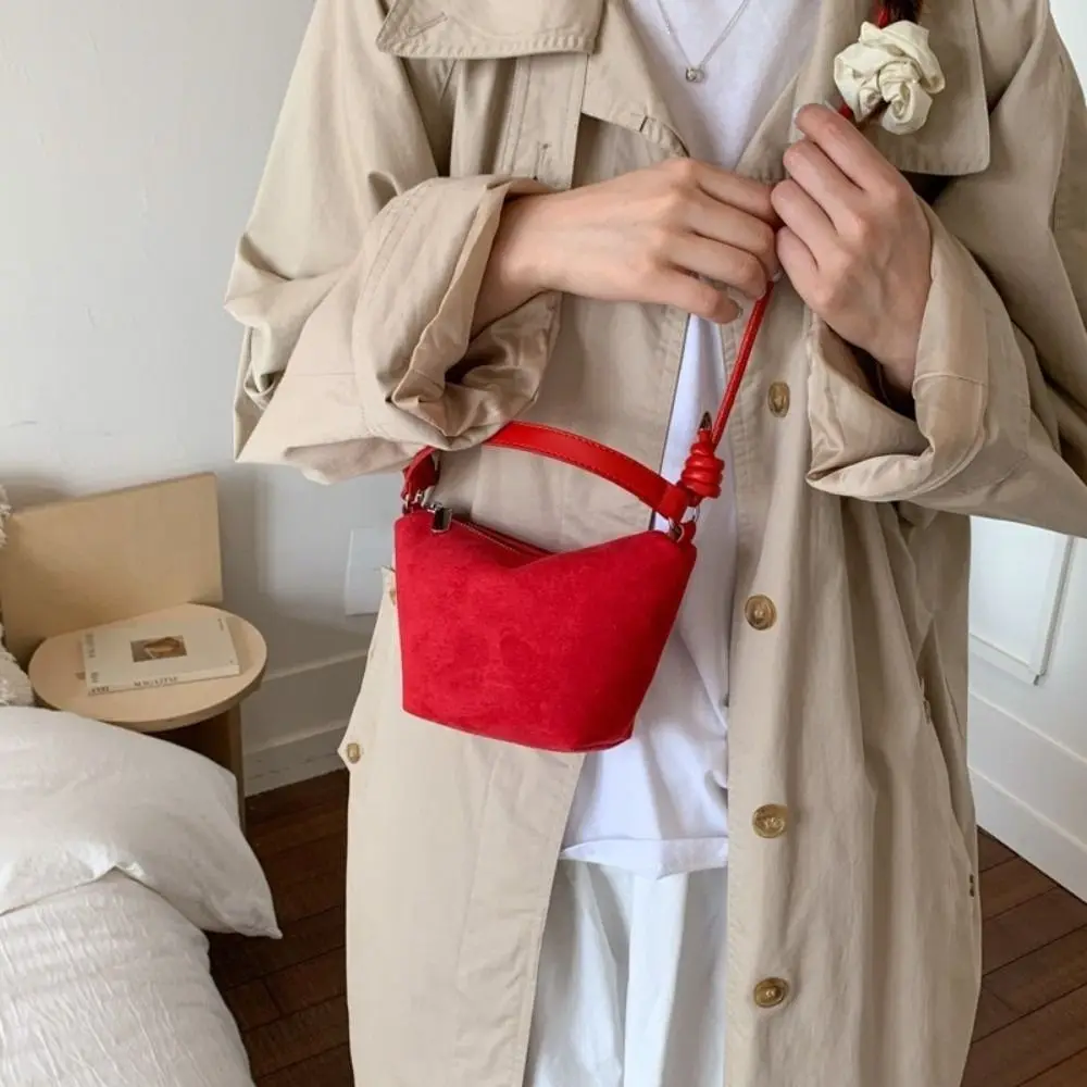 

Portable Korean Suede Handbags Leisure Candy Color Frosted Shoulder Purse Zipper Small Crossbody Bags Tote Bag