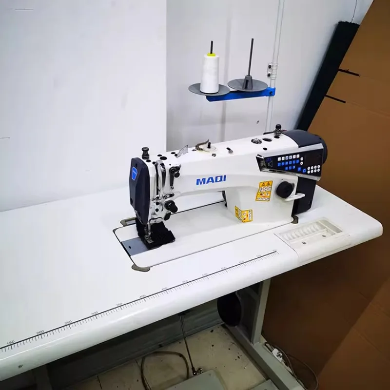 Used beauty machine Q5 all-in-one computer sewing machine heavy machine brother Jack Zoje electronic household/industrial comple