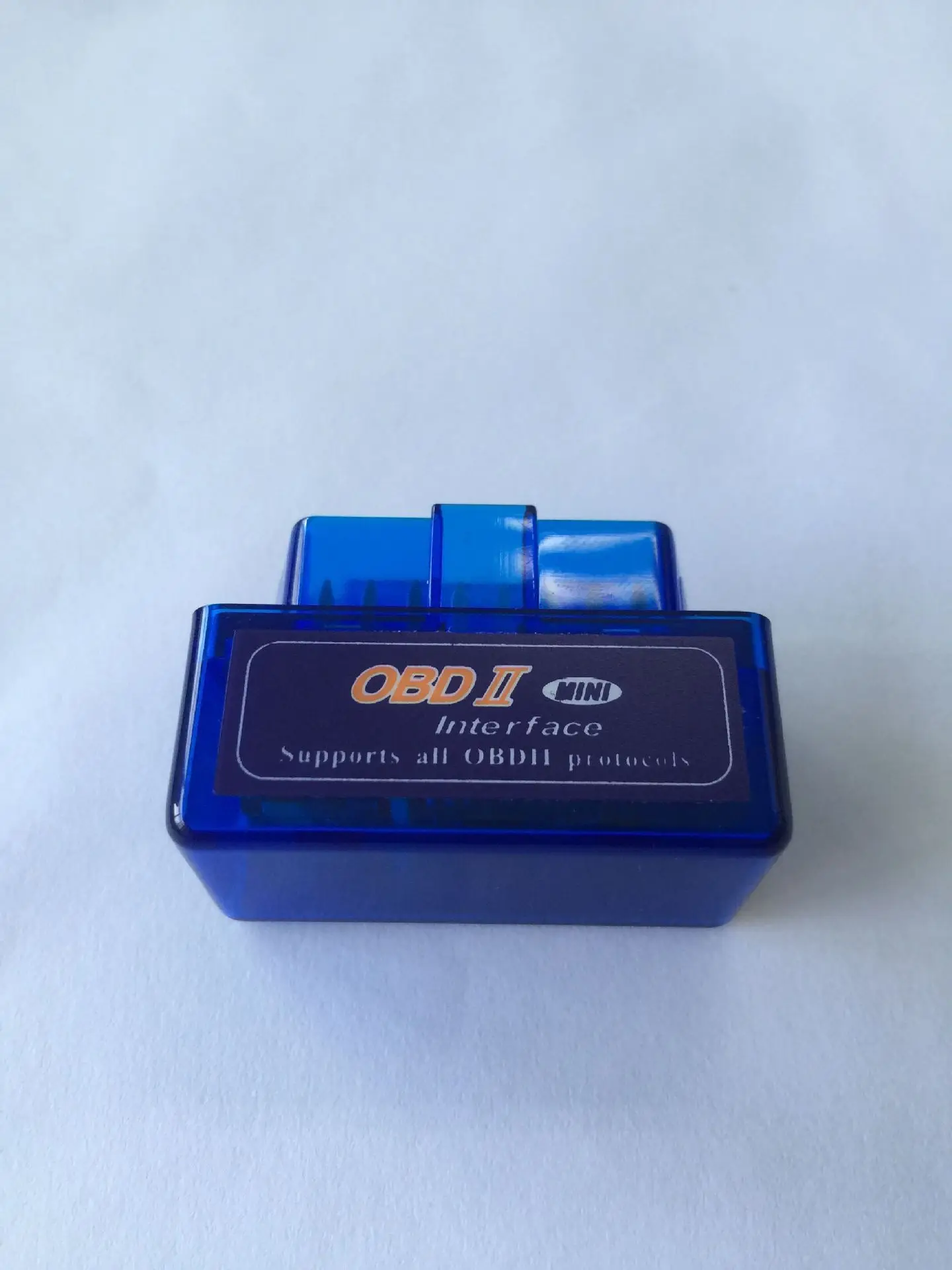 MINI mini switch Bluetooth ELM327 OBD2 car detector V2.1 crystal model