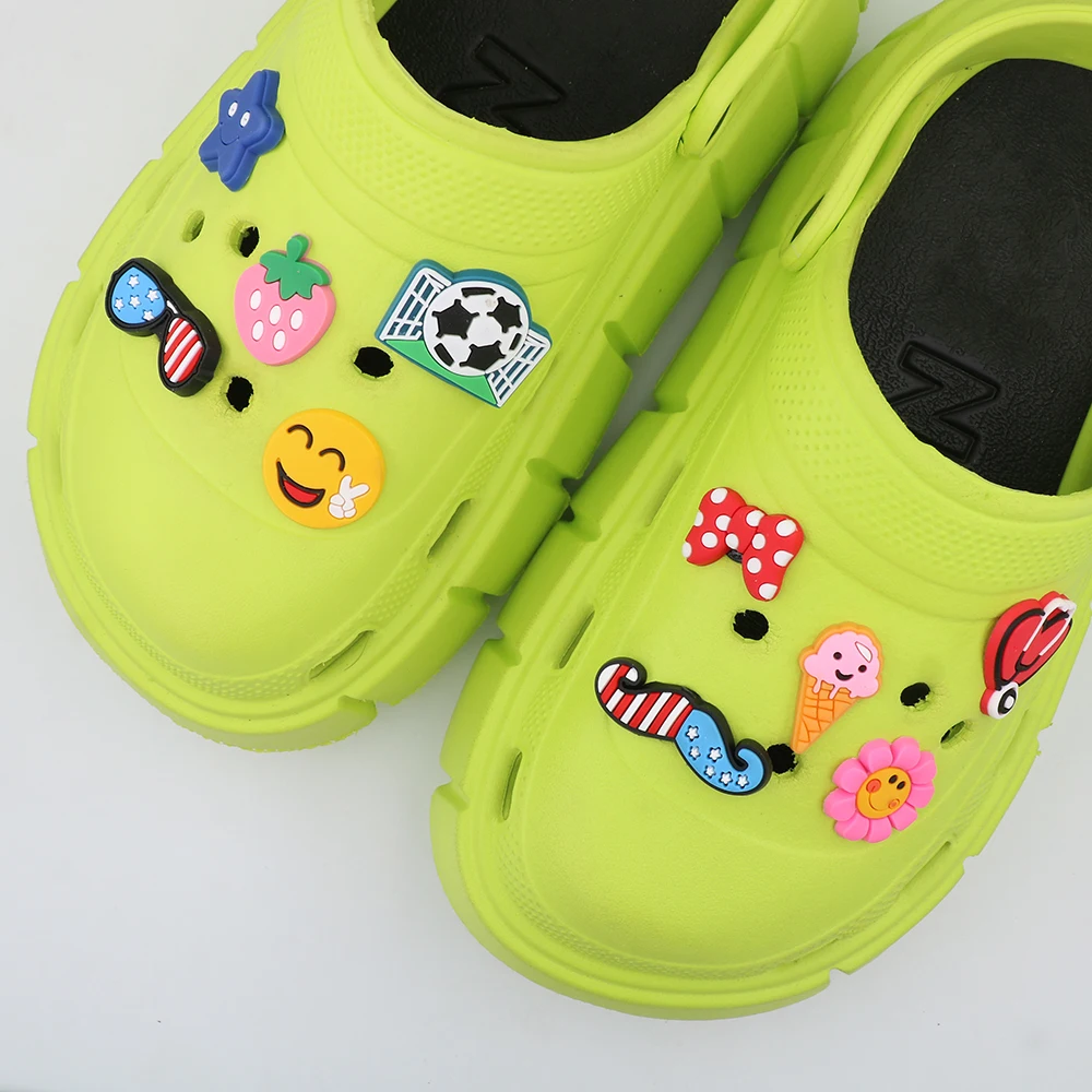 

1 Pc Cute Cartoon Fruit Bow Shoe Accessories Charm Football Blue Starfish Shoe Decoration Buckles Slipper Red Heart Adult Gift