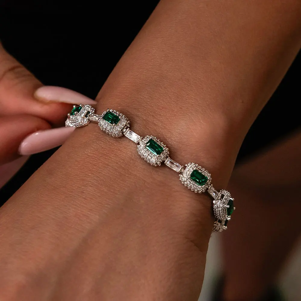 ESKEEM Fashion Jewelry Iced Emerald Cushion Cut Diamond Bracelet White Gold Inlaid Green Baguette Zircon Women's Bracelet ﻿