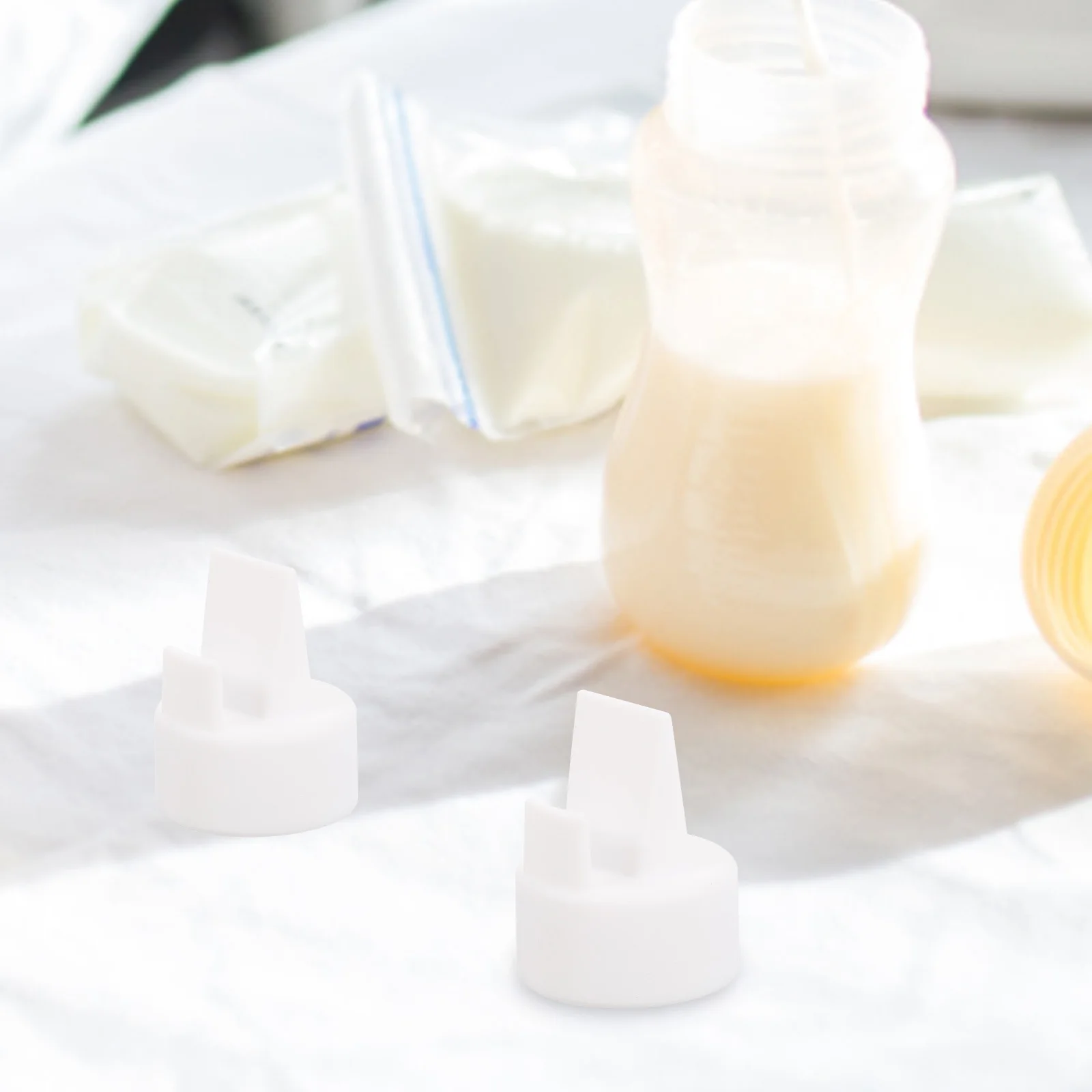 

2 шт. сменные силиконовые клапаны для молокоотсоса, мягкие прочные электрические ручные клапаны с защитой от обратного потока, аксессуары для клапанов