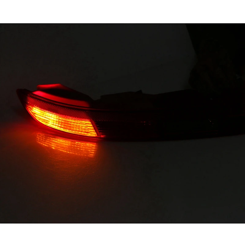 Car Rear Bumper Tail Light Reverse Lamp Red With Bulbs For  Q3 2016-2018 8U0945096B 8U0945095B 8UD945096B 8UD945095B Parts