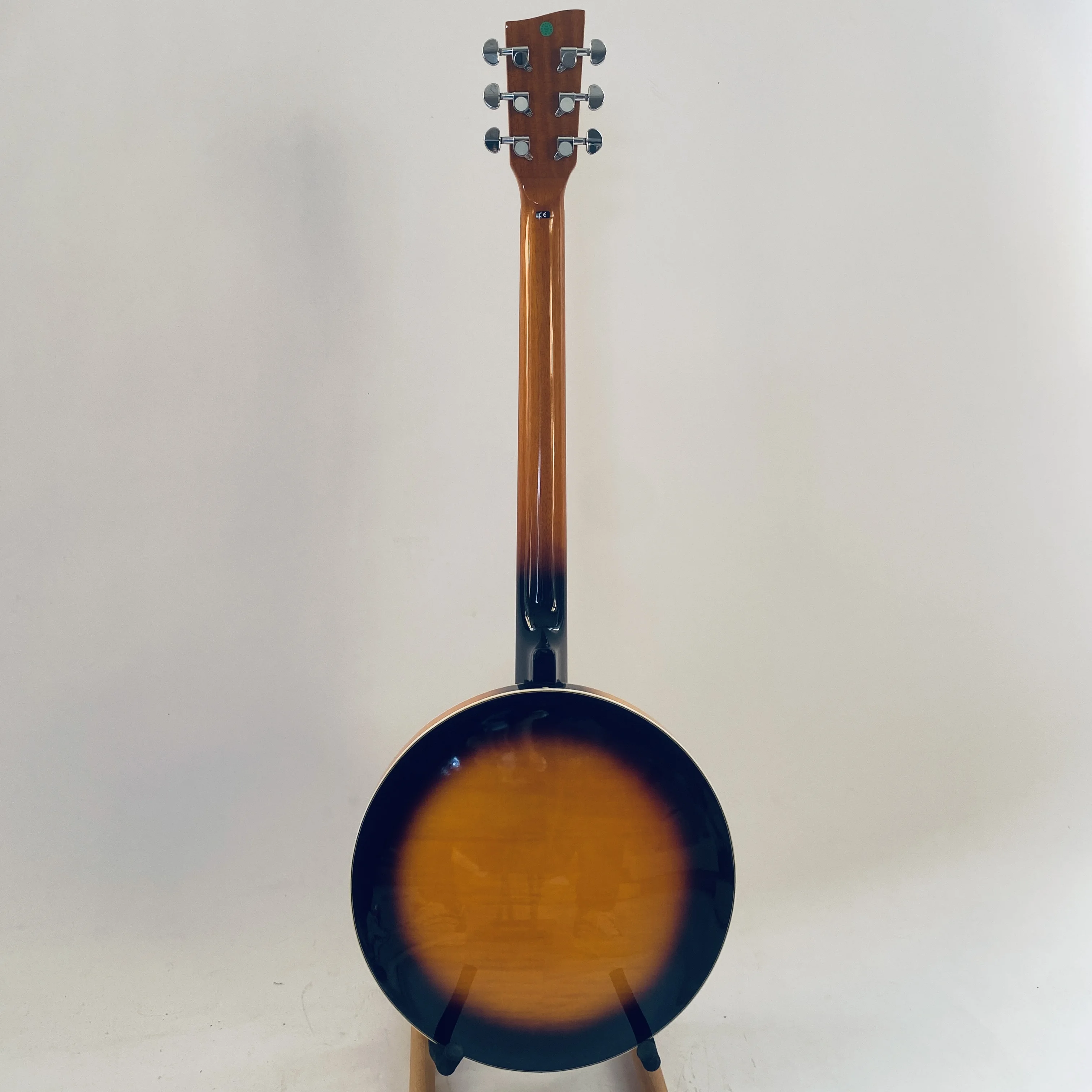 6 String Banjo Sunburst Flamed Maple Body Original Remo Top Genuine VGS with Hardcase Authorised Produced in China