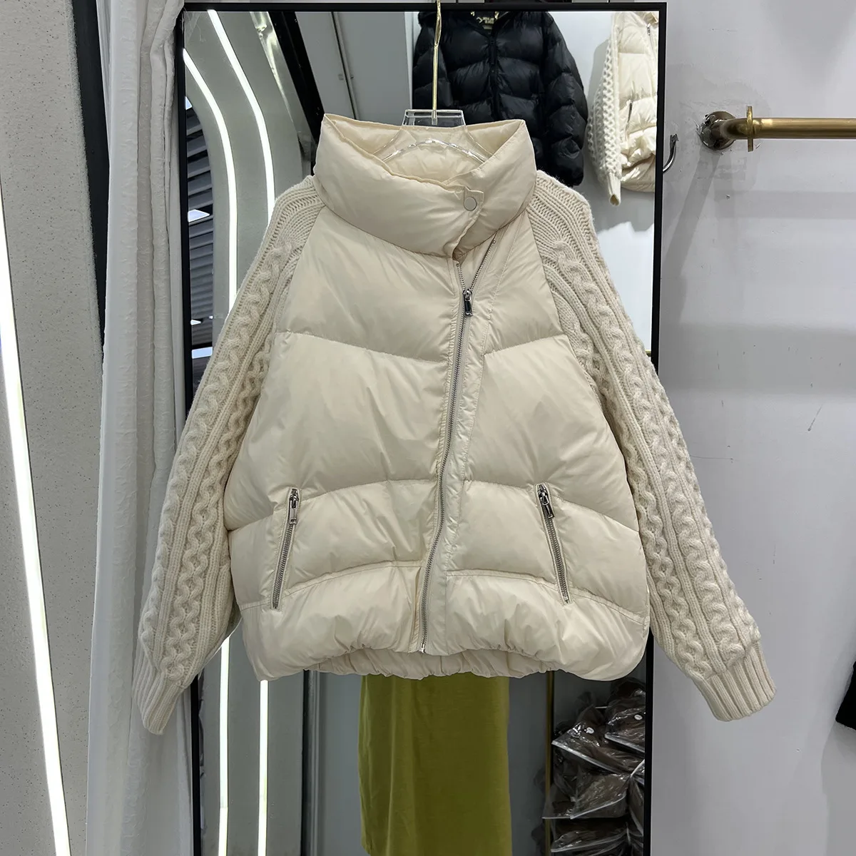 Winter Knit Sleeves Splice Down Jacket Women Stand Collar White Duck Down Parker Outwears Female Diagonal Zipper Fluffy Jackets