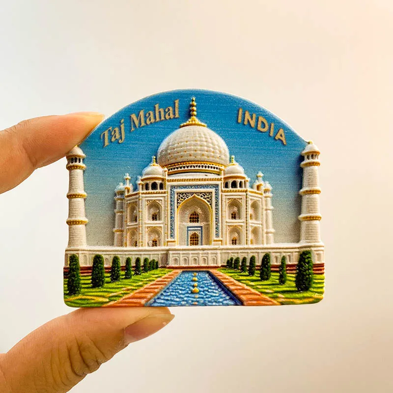 

The Taj Mahal 3D Magnetic Refrigerator Magnet, an Indian tourist souvenir, a resin painting, a refrigerator sticker, a gift