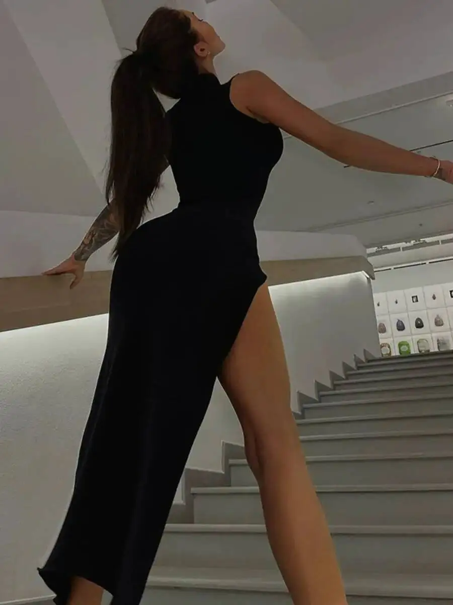 ชุดเดรสผู้หญิงแบบผูกคอ ดีไซน์เซ็กซี่เปิดหลัง  หรูหรา เหมาะสำหรับงานปาร์ตี้ ค็อกเทล งานพรอม  ชุดเดรสยาวสำหรับวันหยุดพักผ่อนที่ชายหาด ชุดราตรี  รุ่น 12FN