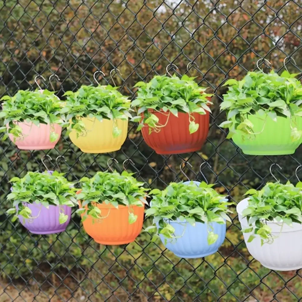 Wall Mounted Plastic Flowerpot Wall Mounted Resin Flowerpot Gardening Colored Flowerpot Green Succulent Semi-circular Flowerpot