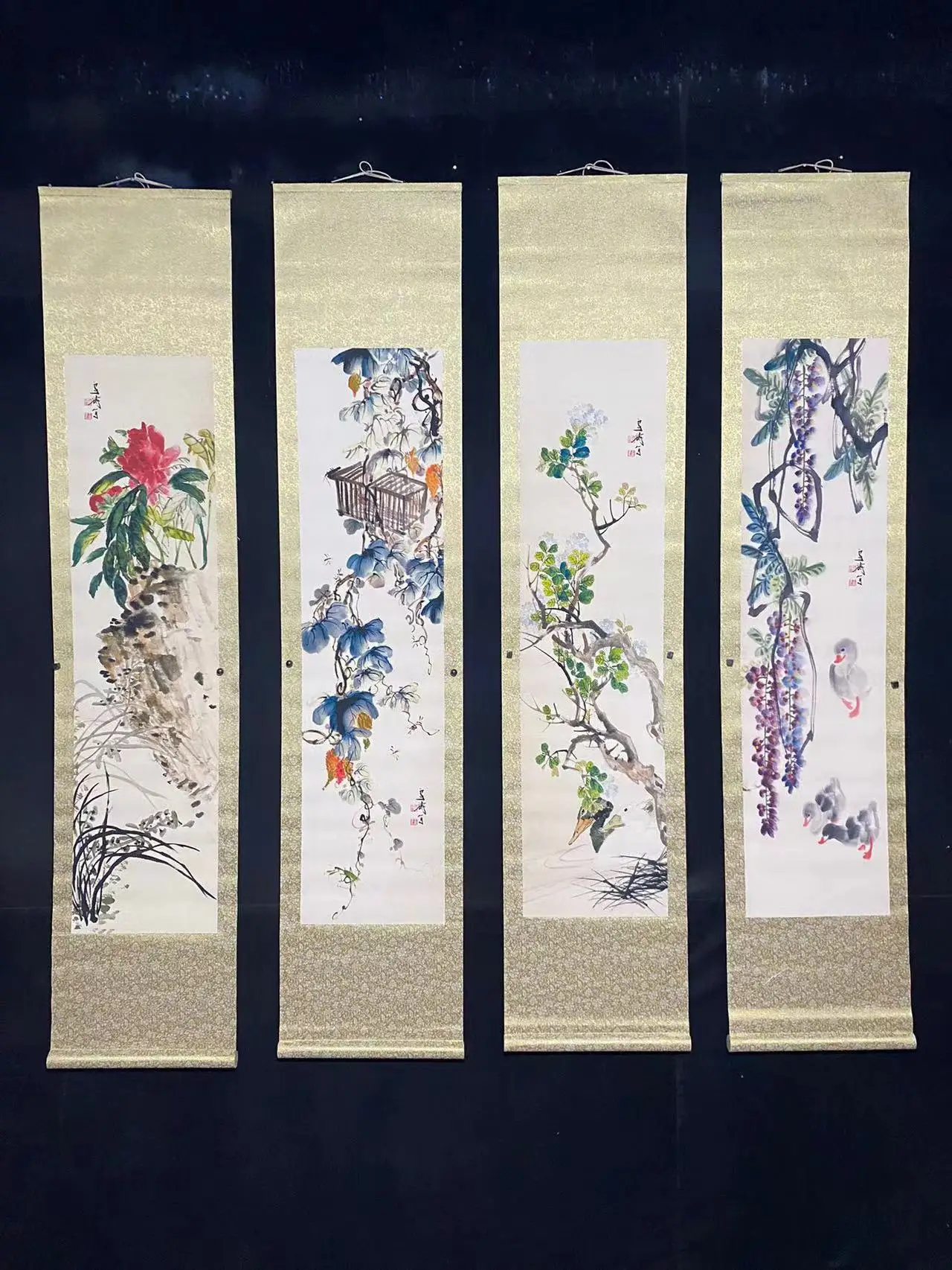 

Hand-painted Chinese paintings, Hanging picture of the Qing Dynasty in China,Fruit Painting Scroll 4 pies/set,#04
