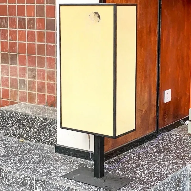 Acrylic floor light box, a base, a stable sense of security, outdoor vertical billboard customization