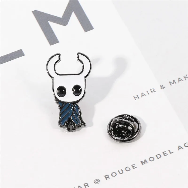 Hollow Knight The Knight Enamel Pin, Game Character Lapel Brooch Badge, Backpack Clothing Decor Gift for Game Fans
