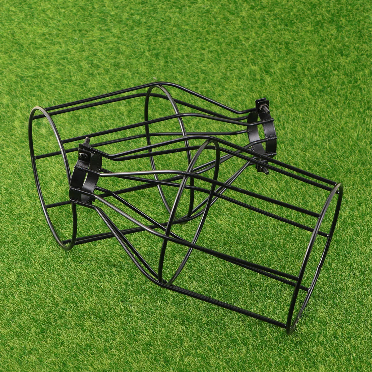 

2Pcs Iron Art Lampshades Design Easy Assembly Protective Cover Decorative Lamp Shade for Indoor Home Hotel